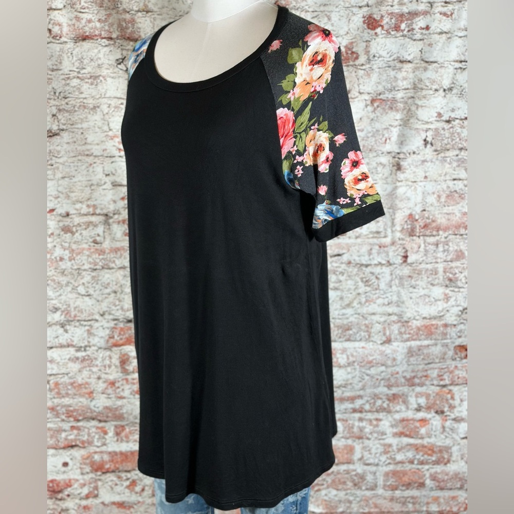 First Look Floral Tee